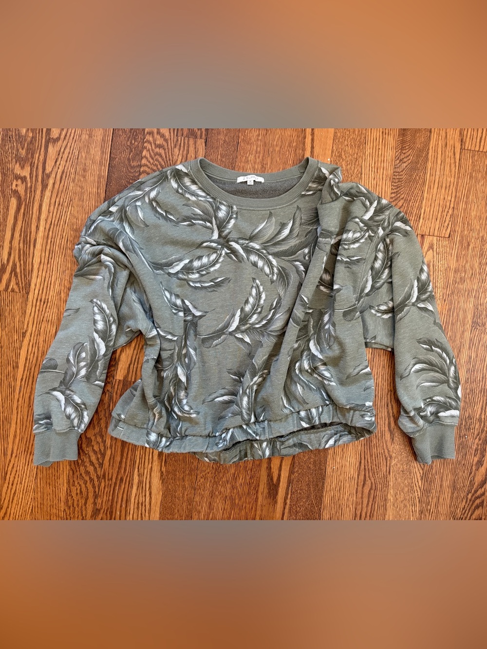 Women's Olive Green Cropped Plant-Print Pullover Sweater